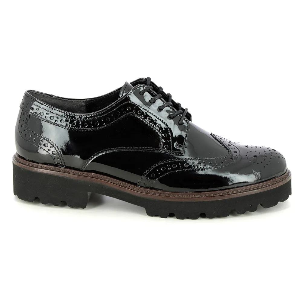 05.244 Patent Leather Lace Up
