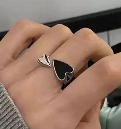 Black Heart Rocker Chic Wrap Ring