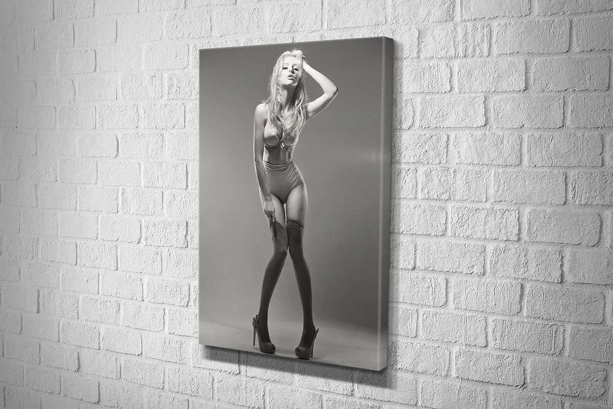Blond Bombshell | Canvas Wall Art Print