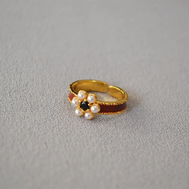 Bonor -plated retro Hong Kong style red enamel pearl flowers elegant palace wind opening can adjust the ring finger ring