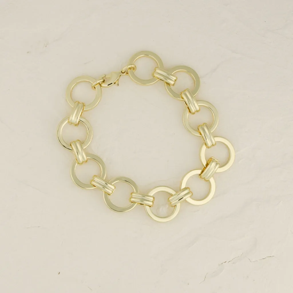 Designer Circle Link Gold Bracelet