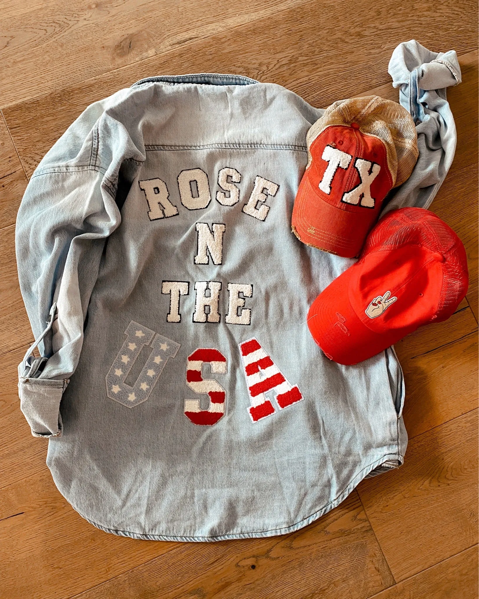 Judith March Denim Rose in the USA Roll Tab Sleeve Shacket- Size M (sold out online, see notes)