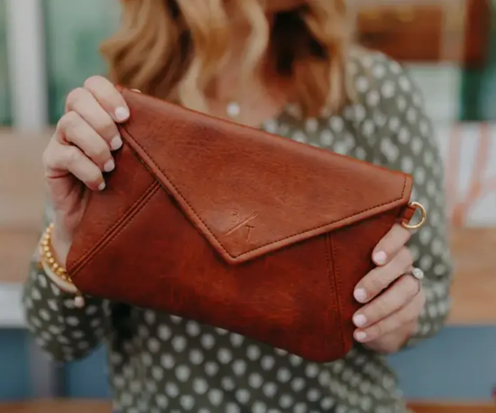 Kimnai Brown Adjustable Crossbody Purse