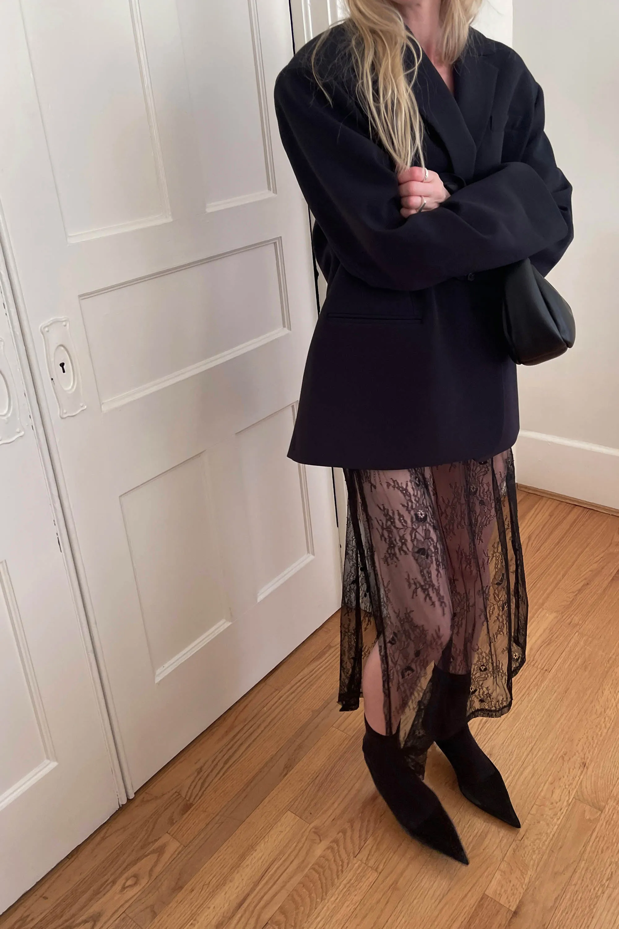 LACE MIDI DRESS