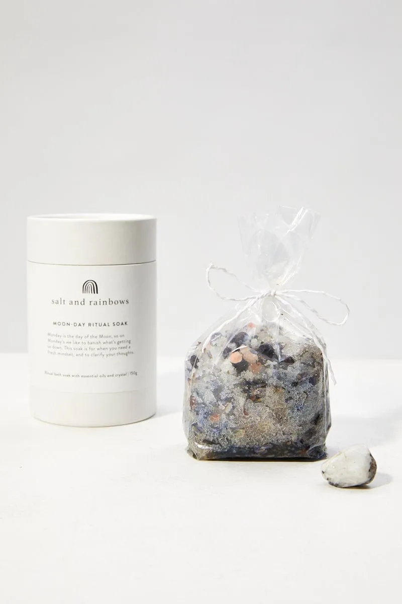 White Salts And Rainbows Moon-Day Ritual Soak